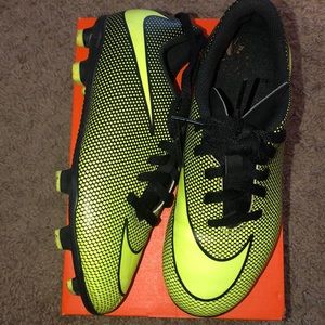 Kids Nike Cleats Size 1.5